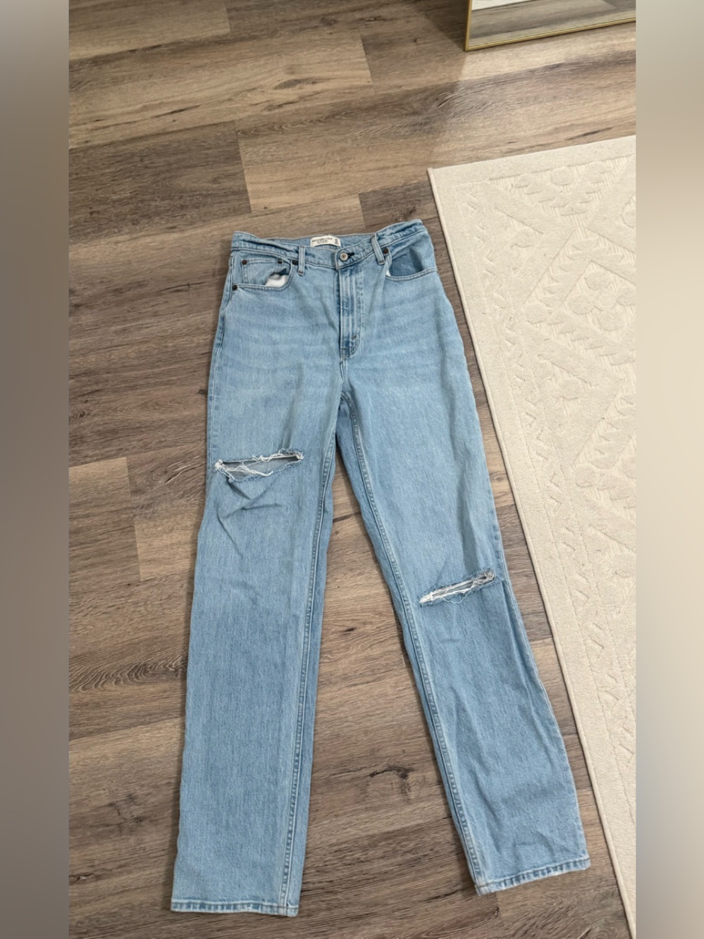 Abercrombie & Fitch 90s Straight ultra high-rise